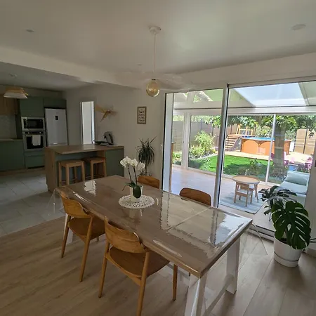 Maison Familiale Proche Plages Et Montpellier Casa vacanze
